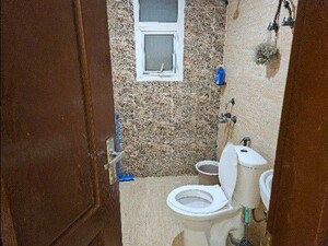 Bathroom in 2 BHK Apartment at Arjunganj – for Rent