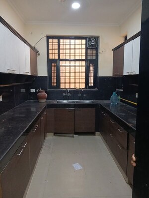 Kitchen in 2 BHK Independent House at Sector 21 – for Rent