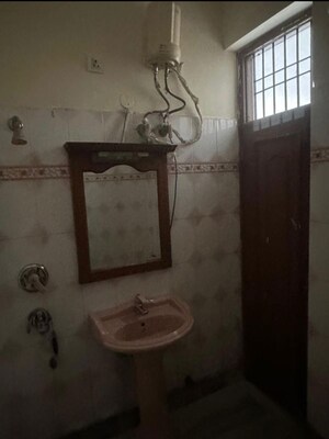 Bathroom in 3 BHK Builder Floor at Sector 15 – for Rent