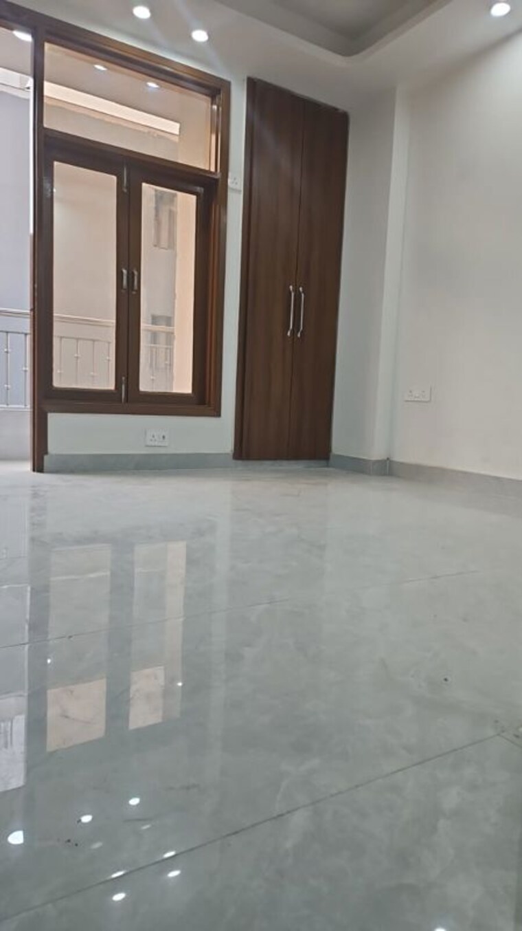 Room, sai-apartments-noida 2 Bedroom 67 Sq.Yd. Apartment In Sector 71 Noida 10504551