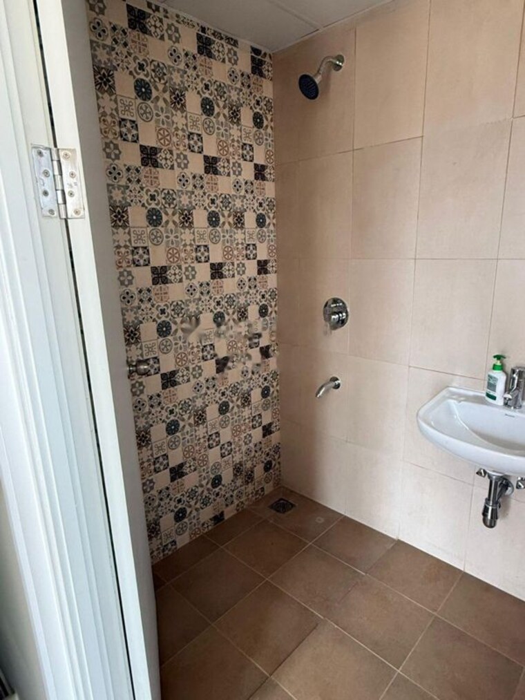 Bathroom, brigade-el-dorado 3 Bedroom 1561 Sq.Ft. Apartment In Bagaluru Bangalore 10504564