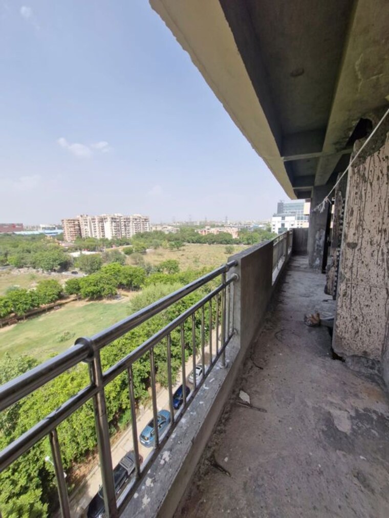 Balcony, hamdam-apartment 5 Bedroom 3000 Sq.Ft. Apartment In Sector 18 Dwarka Delhi 10504566