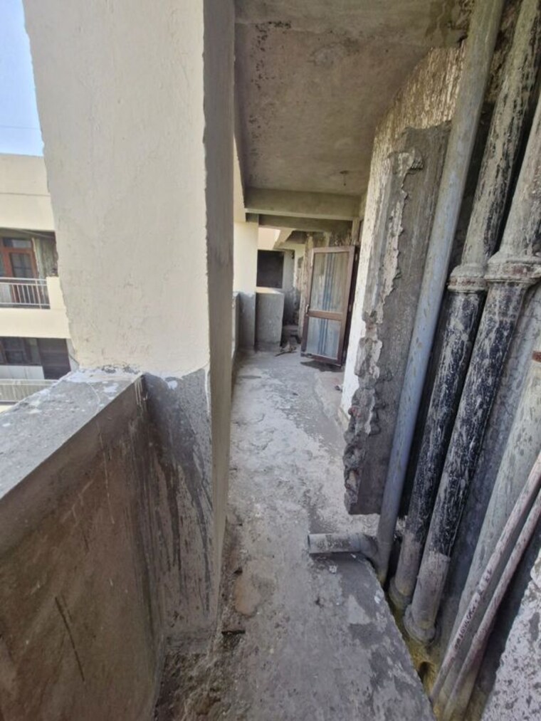 Balcony, hamdam-apartment 5 Bedroom 3000 Sq.Ft. Apartment In Sector 18 Dwarka Delhi 10504566
