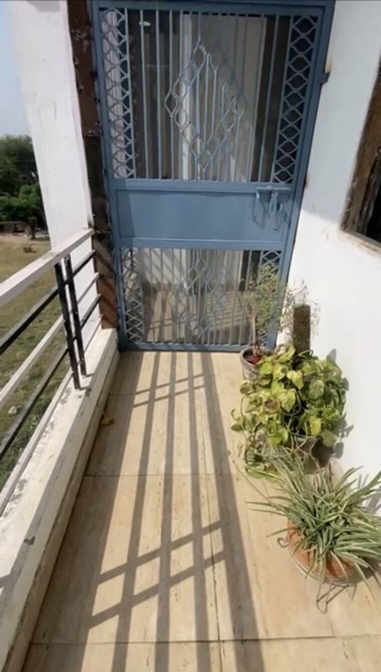 Balcony, ghitorni 2 Bedroom 1000 Sq.Ft. Builder Floor In Ghitorni Delhi 10504572