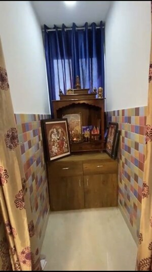 Furnished Amenities in 2 BHK Builder Floor at Ghitorni – for Rent