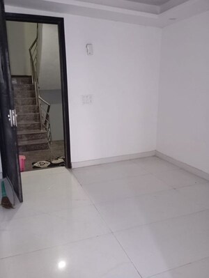1 BHK Apartment For Rent in Saket