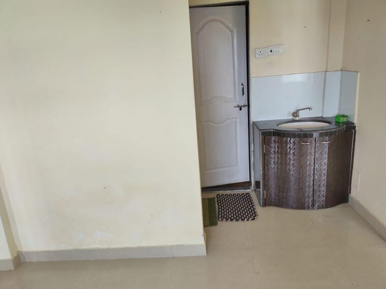 Room, sapphire-lakeside 1 Bedroom 500 Sq.Ft. Apartment In Powai Mumbai 10504625