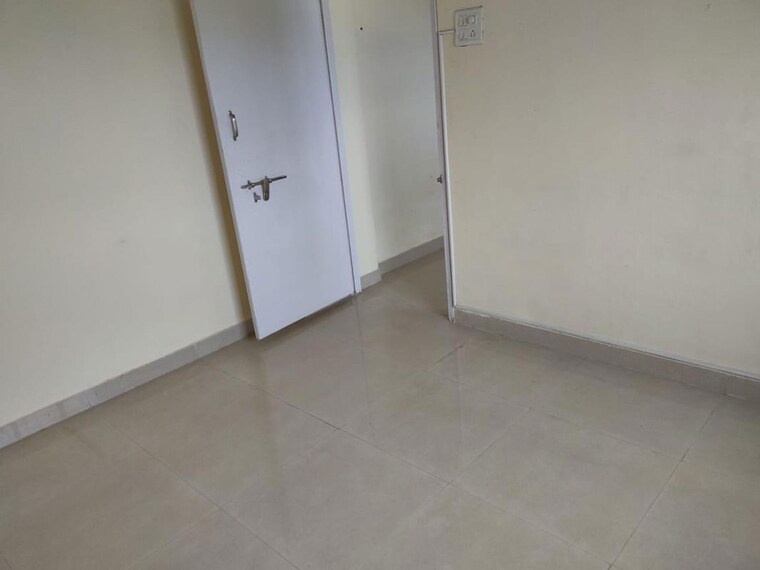 Room, sapphire-lakeside 1 Bedroom 500 Sq.Ft. Apartment In Powai Mumbai 10504625