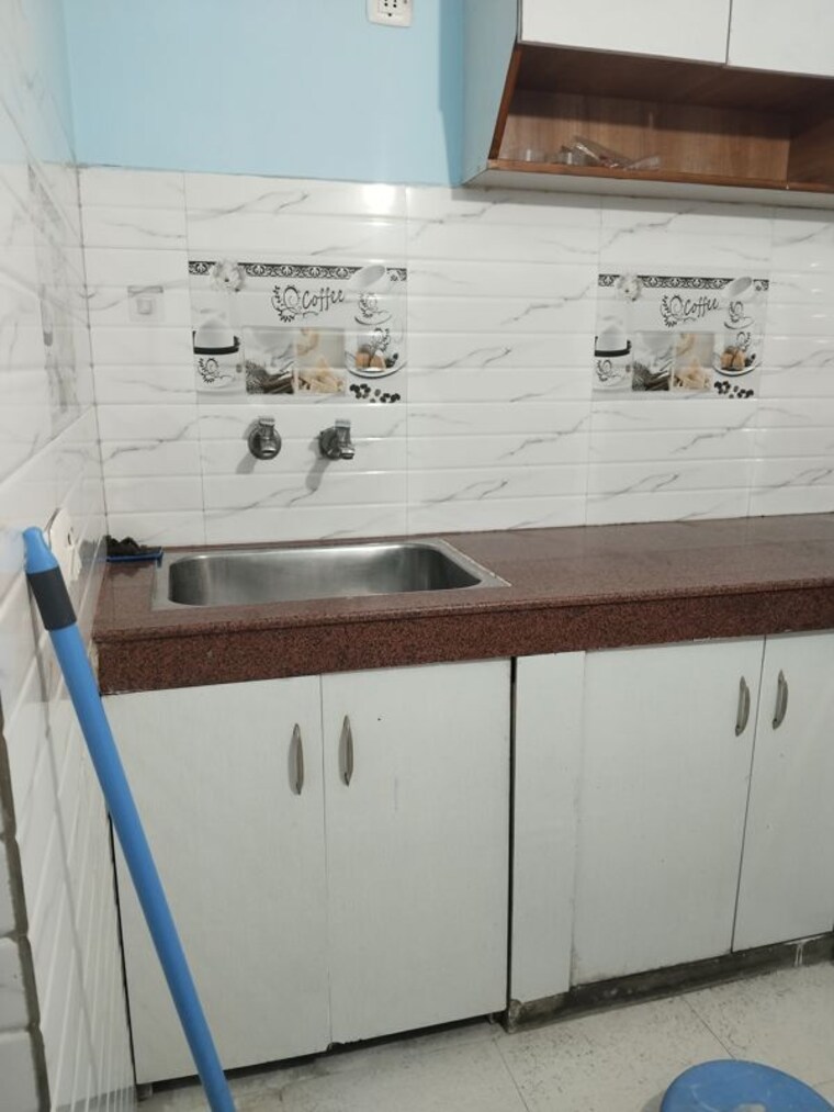 Team Area, malviya nagar 1 Bedroom 500 Sq.Ft. Apartment In Malviya Nagar Delhi 10468875