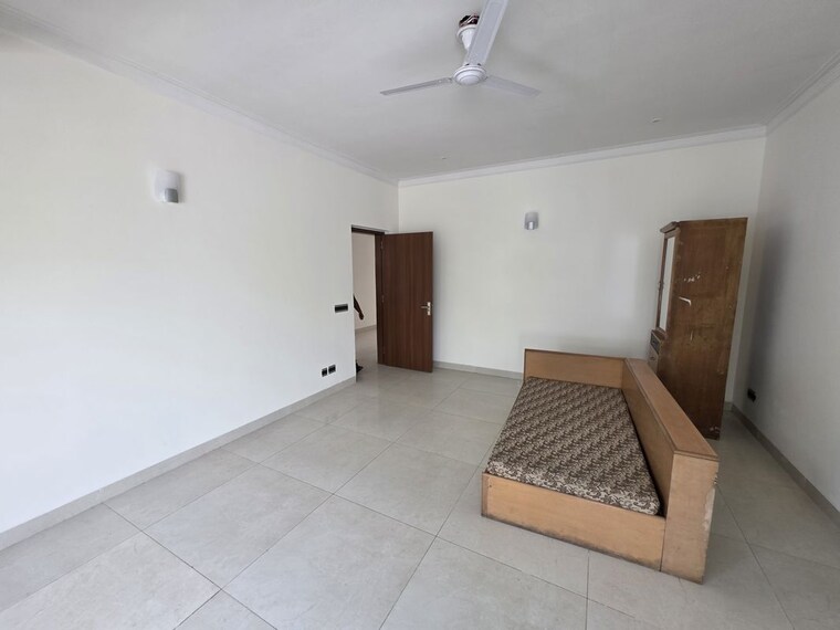 Bedroom, central-park-flower-valley 4 Bedroom 250 Sq.Ft. Villa In Sohna Sector 33 Gurgaon 10504631