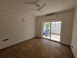 Room in 4 BHK Villa at Central Park Flower Valley, Sohna Sector 33 – for Sale