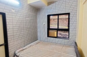 Room in  Pg at Kandivali East – for Rent