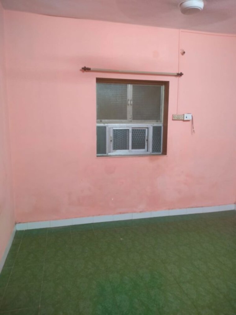 Bedroom, brindaban-mathura-chs 1.5 Bedroom 570 Sq.Ft. Apartment In Vrindavan Society Thane 10504691
