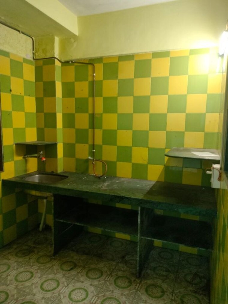 Kitchen, brindaban-mathura-chs 1.5 Bedroom 570 Sq.Ft. Apartment In Vrindavan Society Thane 10504691
