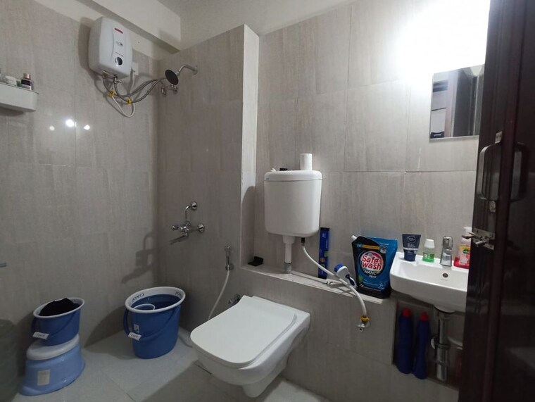 Attached Bathroom, puranik-tokyo-bay-phase-3a 1 Bedroom 420 Sq.Ft. Apartment In Kasarvadavali Thane 10504700