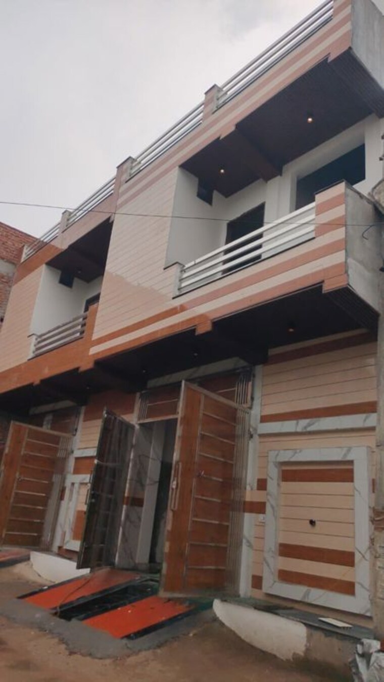 Exterior View, ratan-enclave 5 Bedroom 100 Sq.Yd. Independent House In Govindpuram Ghaziabad 10504710