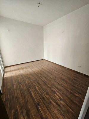 Room in 2 BHK Apartment at Urban Axis Urban Woods, Sushant Golf City – for Sale