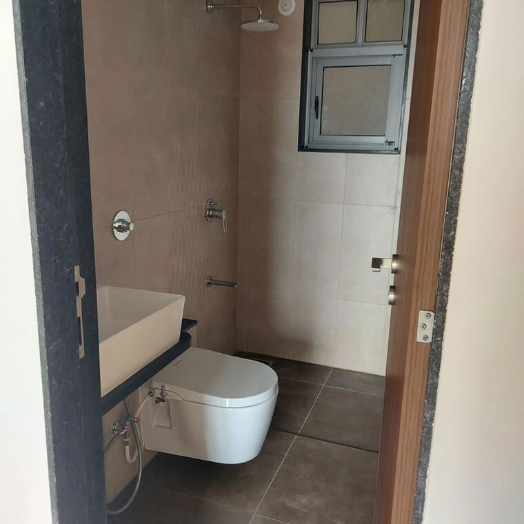 Bathroom, vilas-javdekar-yashwin-enchante 3 Bedroom 950 Sq.Ft. Apartment In Kharadi Pune 10504705