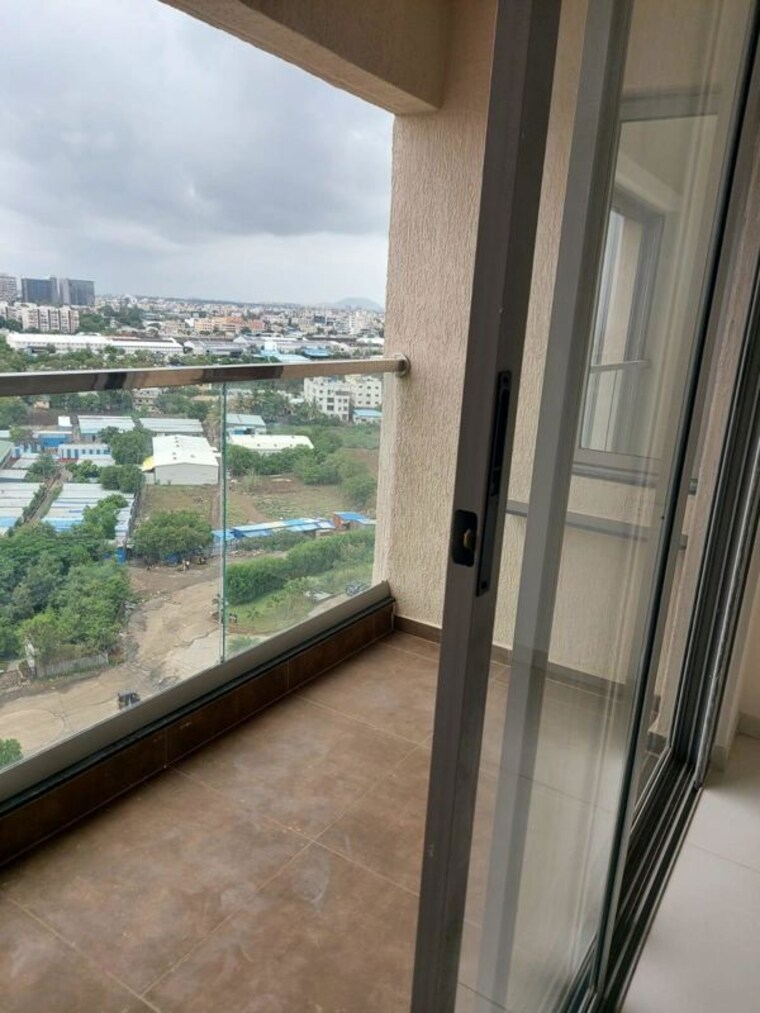 Balcony, vilas-javdekar-yashwin-enchante 3 Bedroom 950 Sq.Ft. Apartment In Kharadi Pune 10504705