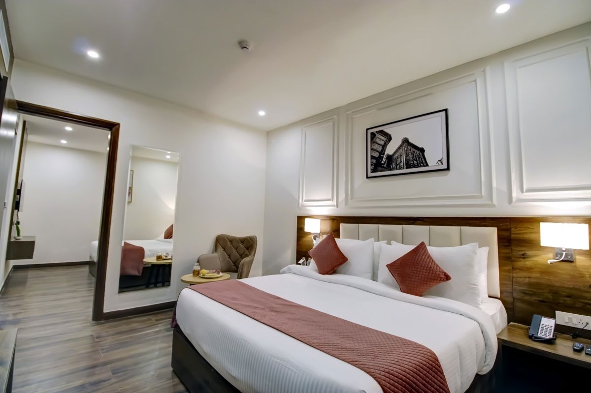 2.5 BHK + Pooja Room 666 Sq.Ft. Apartment in Suncity Avenue 102