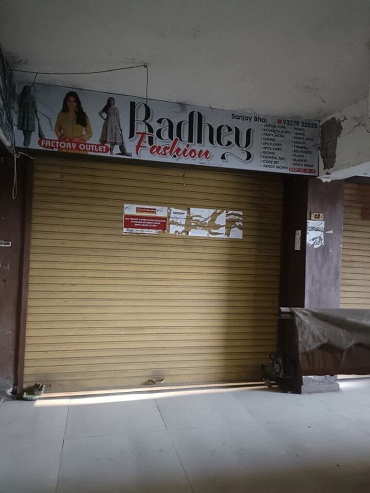 Exterior View, bhestan Commercial Shop 211.19 Sq.Ft. In Bhestan Surat 10494871