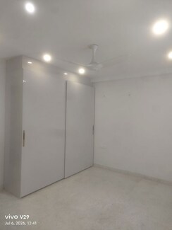 3 BHK + Servant Room Builder Floor For Rent in Unitech Deerwood Chase