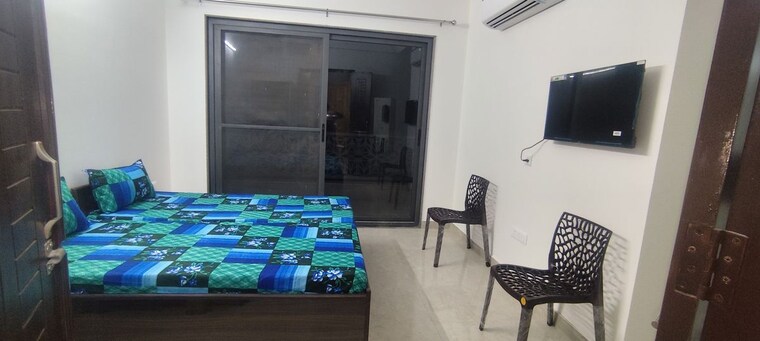 Bedroom, islampur Pg For Girls In Islampur 10504823