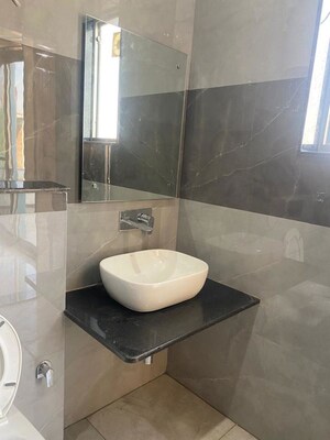 Bathroom in 3 BHK Builder Floor at Ardee City, Sector 52 – for Rent