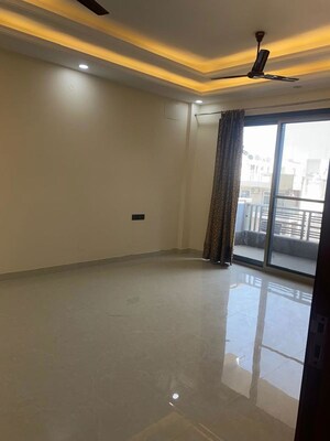 3 BHK Builder Floor For Rent in Sector 51