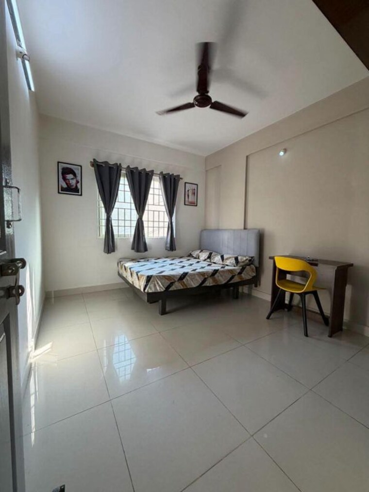 Living Room, krishna-residency-kadubeesanahalli 1 Bedroom 550 Sq.Ft. Apartment In Kadubeesanahalli Bangalore 10504901
