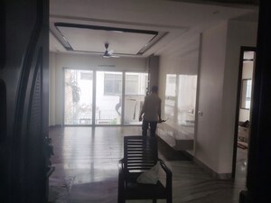Living Room in 2 BHK Builder Floor at Sector 45 – for Rent