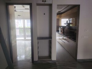 Room in 2 BHK Builder Floor at Sector 45 – for Rent