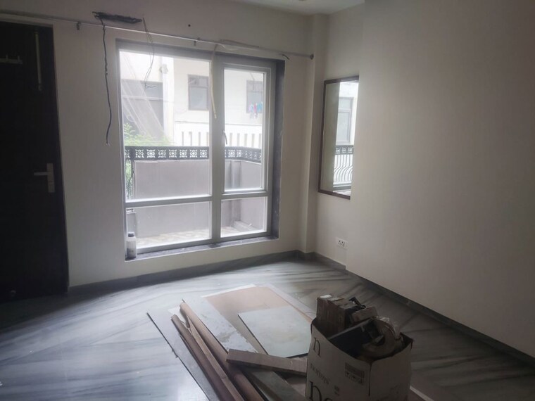 Room, sector 45 2 Bedroom 204 Sq.Yd. Builder Floor In Sector 45 Gurgaon 10504932