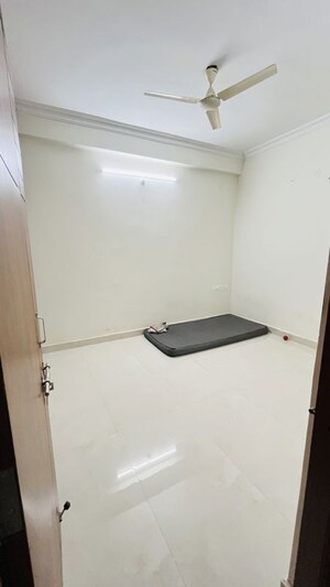 Bedroom in 2.5 BHK Apartment at Golden Tulip Kondapur, Kondapur – for Rent