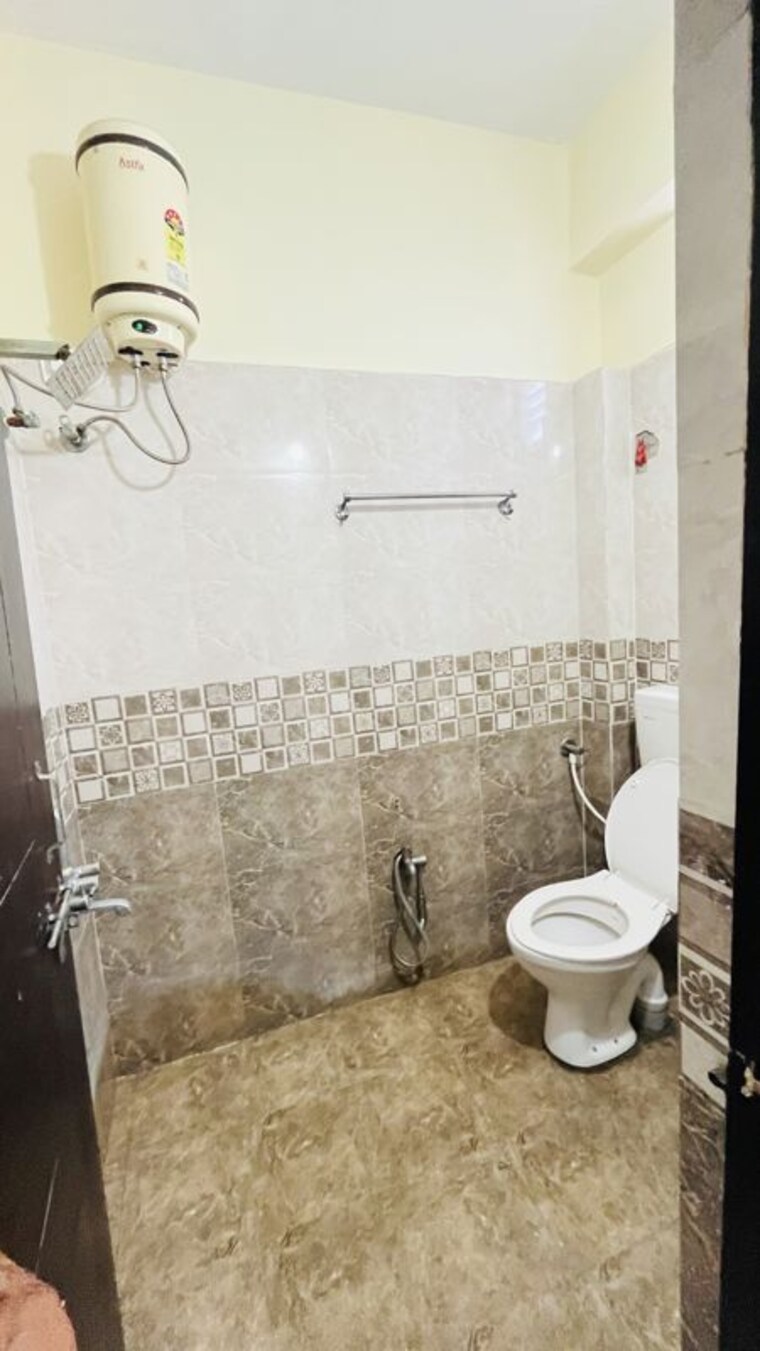 Bathroom, golden-tulip-kondapur 2 Bedroom 1250 Sq.Ft. Apartment In Kondapur Hyderabad 10505005