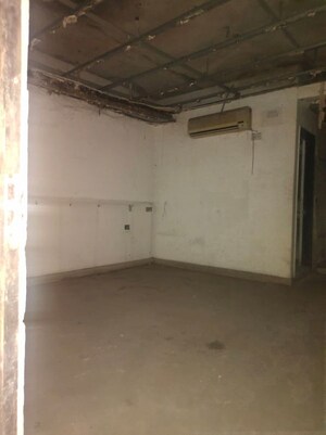 Room in  Office Space at East Of Kailash – for Rent