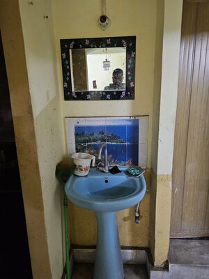  2 BHK Apartment at Chatterjee Para – for Sale