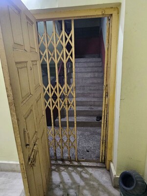 2 BHK Apartment at Chatterjee Para – for Sale