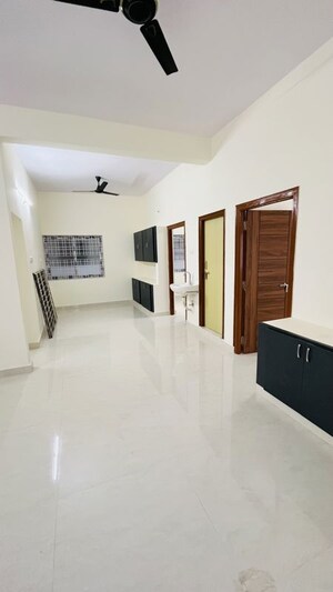 2 BHK Apartment For Rent in Golden Tulip Kondapur, Kondapur