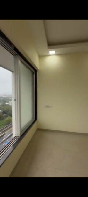 Room in 1 BHK Apartment at Grace Mass Metropolis, Chembur – for Rent