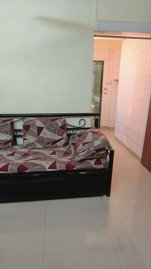 1 BHK Apartment For Rent in Veda CHS, Ic Colony