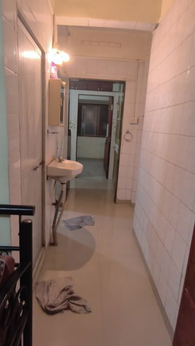 Bathroom, veda-chs 1 Bedroom 400 Sq.Ft. Apartment In Ic Colony Mumbai 10505048