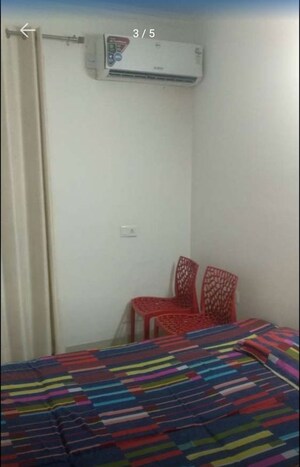 1 BHK Builder Floor For Rent in Sector 37