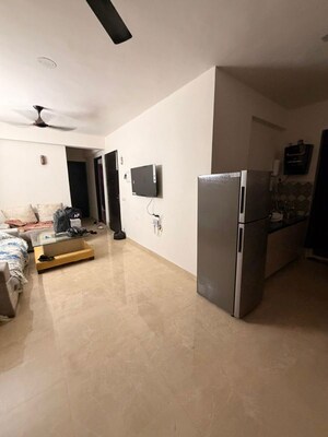 Room in 3 BHK Apartment at Signature Global Park 4 and 5, Sohna Sector 36 – for Rent