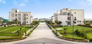  Plot For Sale in South City 2
