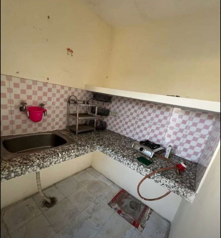 Team Area, sector 37 2 Bedroom 1000 Sq.Ft. Builder Floor In Sector 37 Chandigarh 10505061