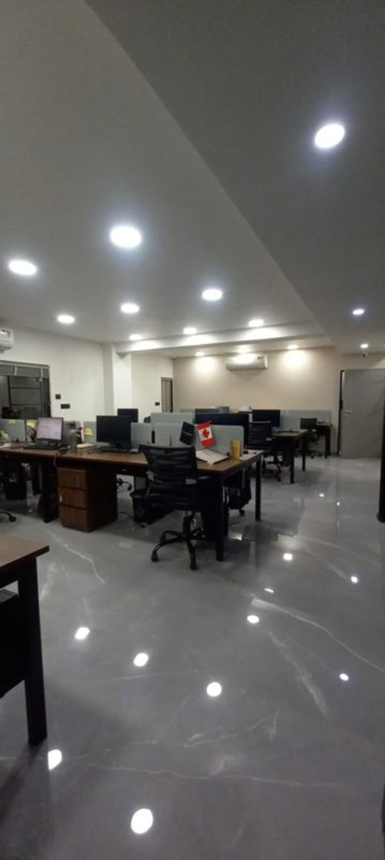 Gym, navrangpura Commercial Office Space 1900 Sq.Ft. In Navrangpura Ahmedabad 10505054