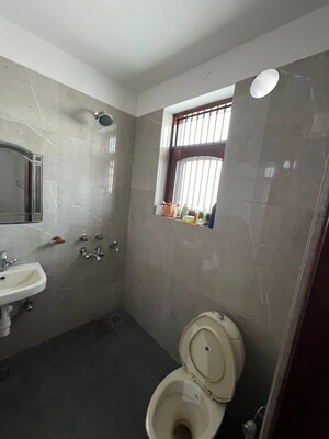 Bathroom in 2 BHK Builder Floor at Sector 9 – for Rent