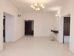 Room in 3 BHK Apartment at Ajay Towers, Indiranagar – for Rent
