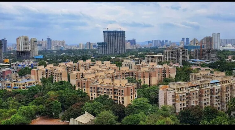 Exterior View, lodha-paradise 3 Bedroom 1000 Sq.Ft. Apartment In Majiwada Thane 10505076